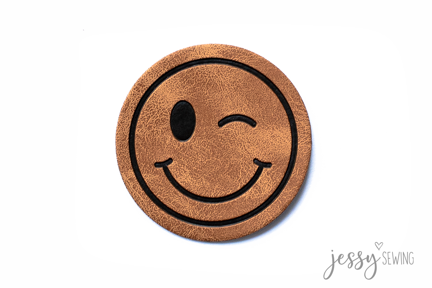 #323 Label "Twinkle Smiley"